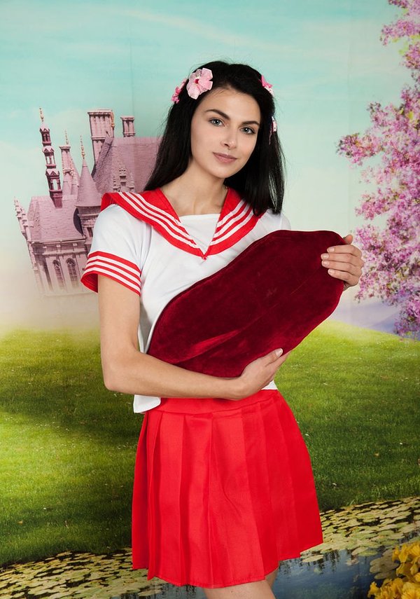 Аделина, 18 лет, 3 размер груди